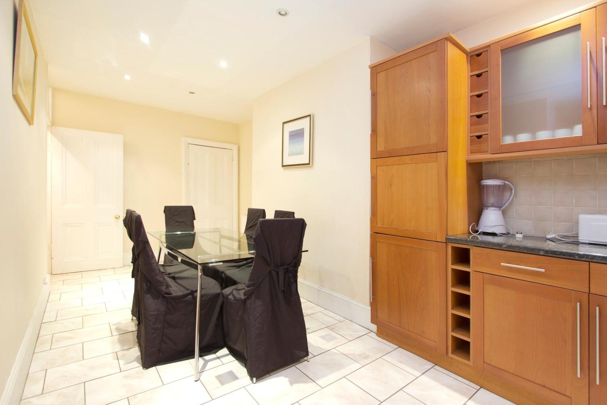Hyde Park Serviced Rooms Londra Oda fotoğraf